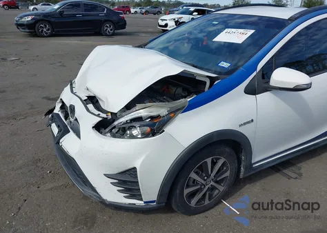 2018 Toyota Prius C Two из США, поврежденный, VIN JTDKDTB3XJ1599863